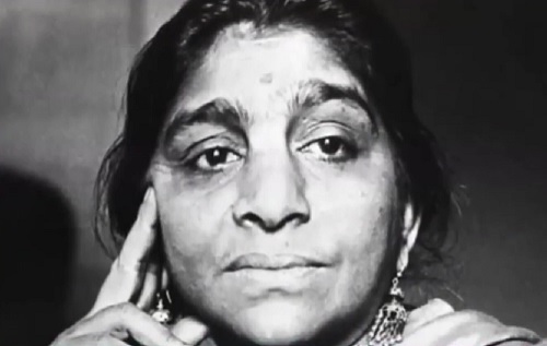 ABOUT SAROJINI NAIDU